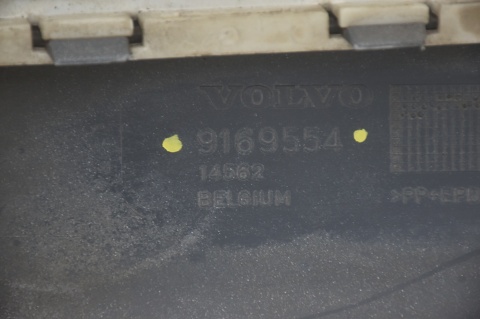 ZDERZAK PRZEDNI PRZÓD VOLVO V70 I S70