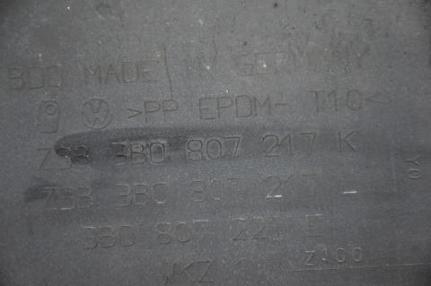 ZDERZAK PRZEDNI PRZÓD VW PASSAT B5 LIFT LC5X