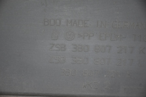 ZDERZAK PRZEDNI PRZÓD VW PASSAT B5 LIFT