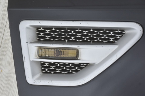 BŁOTNIK PRZEDNI PRZÓD PRAWY LAND ROVER FREELANDER II