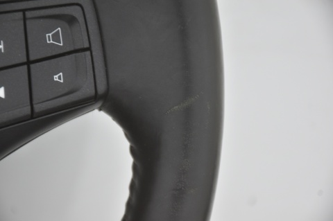 KIEROWNICA WIELOFUNKCYJNA VOLVO V70 III