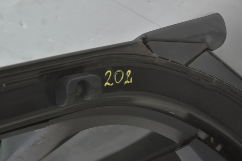 KLAPA TYLNA BAGAŻNIKA TOYOTA PRIUS III W3 202