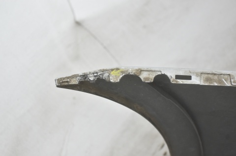 ZDERZAK PRZEDNI PRZÓD RENAULT LAGUNA III