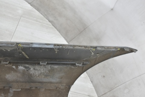 ZDERZAK TYLNY TYŁ VW PASSAT B6 KOMBI LC7Z