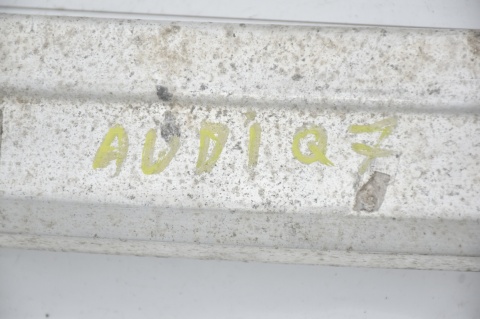 BELKA ZDERZAKA PRZEDNIA PRZÓD AUDI Q7 4L