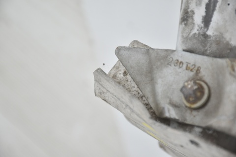 BELKA ZDERZAKA PRZEDNIEGO PRZÓD OPEL INSIGNIA I LIFT