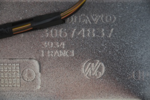 KLAPA BAGAŻNIKA TYLNA TYŁ VOLVO V70 III