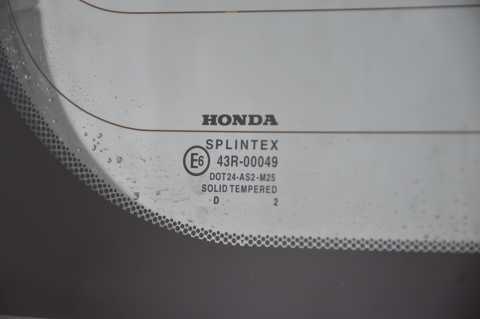 KLAPA TYLNA TYŁ HONDA CR-V CRV II NH623M UCHYLNA SZYBA