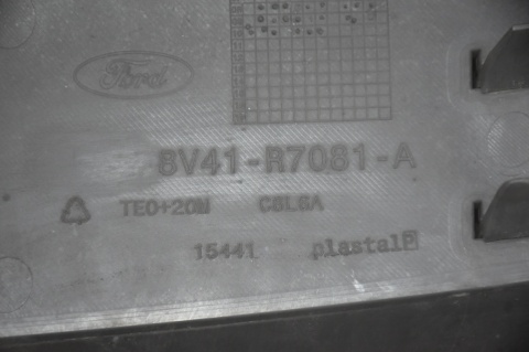 GRILL ATRAPA FORD KUGA MK1