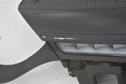 GRILL ATRAPA RENAULT CLIO IV LED