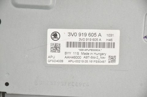 RADIO EKRAN NAWIGACJA SKODA SUPERB III 3V 3V0919605A
