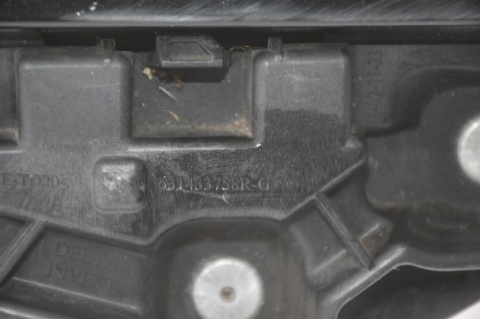 BŁOTNIK PRZEDNI PRZÓD LEWY DACIA SANDERO II NV676