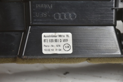 KRATKA NAWIEWU ŚRODKOWA AUDI A4 B8 8T2820951D