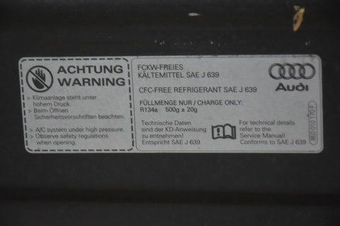 MASKA POKRYWA SILNIKA AUDI A4 B7 CABRIO LZ9Y