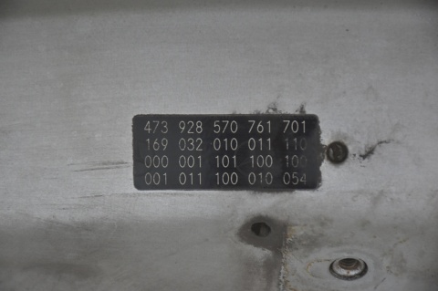 MASKA POKRYWA SILNIKA MERCEDES A W169 761