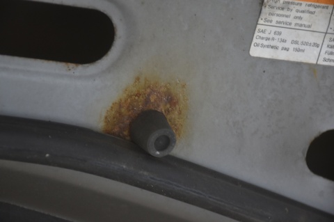 MASKA POKRYWA SILNIKA OPEL ANTARA 92U