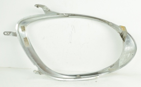 RAMKA DEKOR LAMPY LEWY PRZÓD ALFA ROMEO MITO 156082373