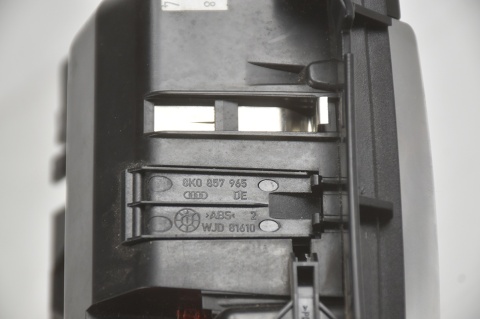 SCHOWEK POPIELNICZKA AUDI A4 B8 A5 8T 8K0857951C