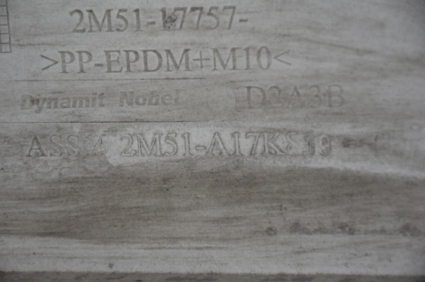 ZDERZAK PRZEDNI PRZÓD FORD FOCUS MK1 LIFT