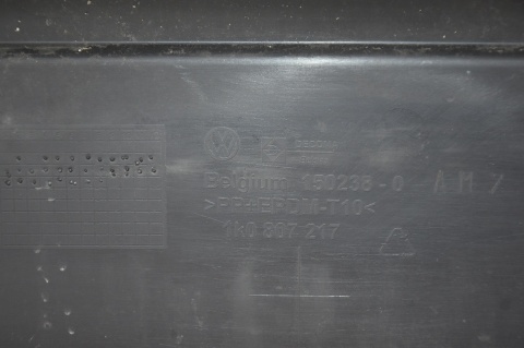 ZDERZAK PRZEDNI PRZÓD VW GOLF V 5