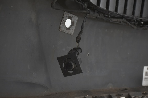 ZDERZAK PRZÓD PRZEDNI BMW 5 F10 F11 PDC