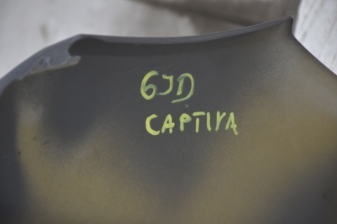 BŁOTNIK PRZEDNI PRZÓD PRAWY CHEVROLET CAPTIVA GJD