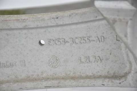 WÓZEK SANKI BELKA PRZEDNIE PRZÓD WAHACZ JAGUAR F-TYPE GX53-5019-BF