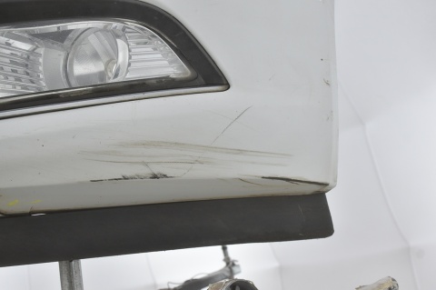 ZDERZAK PRZEDNI PRZÓD OPEL INSIGNIA A