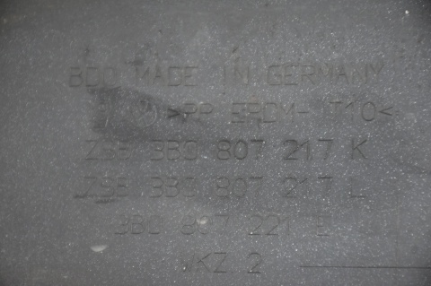 ZDERZAK PRZEDNI PRZÓD VW PASSAT B5 FL LIFT LA7Z