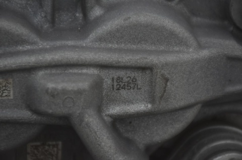 ZWROTNICA LEWA PRZÓD MERCEDES C W205 A0004213520