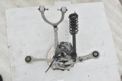 ZWROTNICA PRAWA PRZÓD MERCEDES C W205 A0004213520