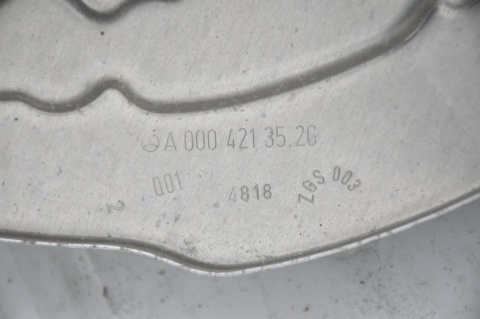 ZWROTNICA PRAWA PRZÓD MERCEDES C W205 A0004213520