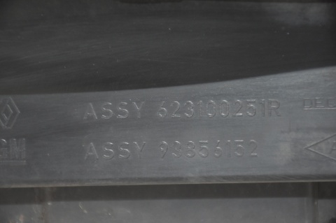 GRILL ATRAPA CHŁODNICY RENAULT TRAFIC II LIFT