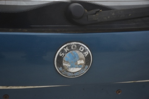 KLAPA TYLNA TYŁ SKODA FABIA I KOMBI SZYBA