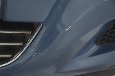 ZDERZAK PRZEDNI PRZÓD OPEL ZAFIRA B LIFT Z21T