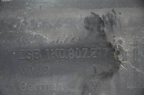 ZDERZAK PRZEDNI PRZÓD VW GOLF V 5