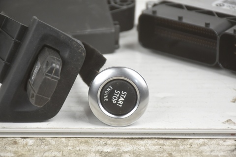 ZESTAW STEROWNIK SILNIKA BMW 0281016924 8510591 9226238