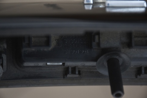 BLENDA KLAPY BAGAŻNIKA VOLVO V40 II 31386846