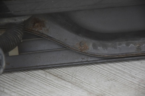 BURTA KLAPA RANGE ROVER VOGUE L322