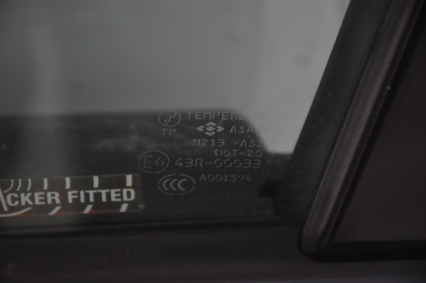 DRZWI PRZEDNIE PRZÓD LEWE MITSUBISHI OUTLANDER II X42