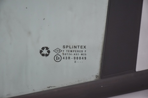 DRZWI PRZEDNIE PRZÓD LEWE RENAULT TRAFIC II VIVARO SREBRNE