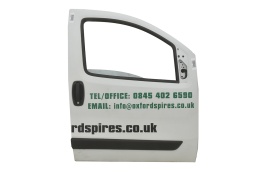 DRZWI PRZEDNIE PRZÓD PRAWE PEUGEOT BIPPER