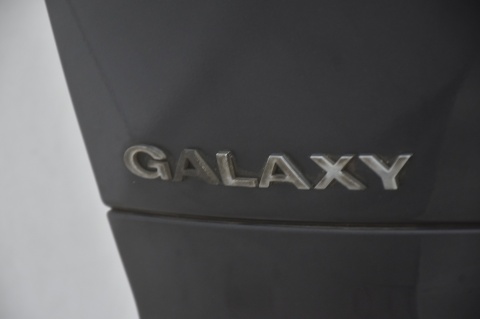 KLAPA TYLNA TYŁ FORD GALAXY II MK2 SZYBA