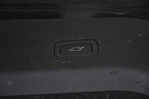 KLAPA TYLNA TYŁ RANGE ROVER SPORT I LIFT KAMERA