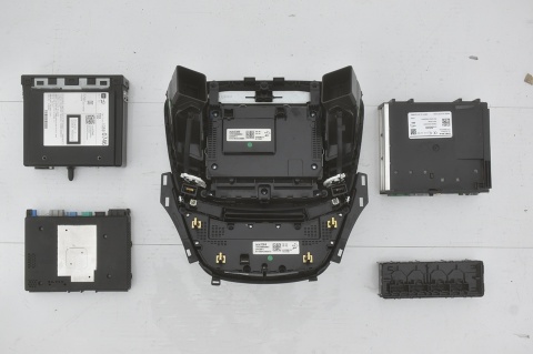 RADIO NAWIGACJA WYŚWIETLACZ ZESTAW OPEL INSIGNIA A LIFT HMI