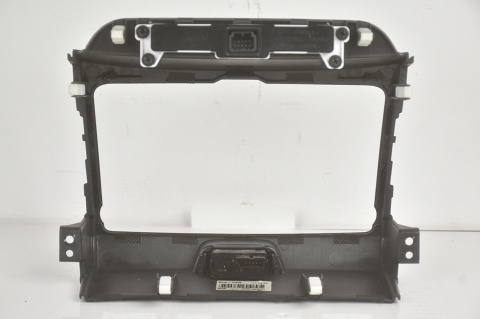 RAMKA RADIA NAWIGACJI KIA SPORTAGE III U09783-3810