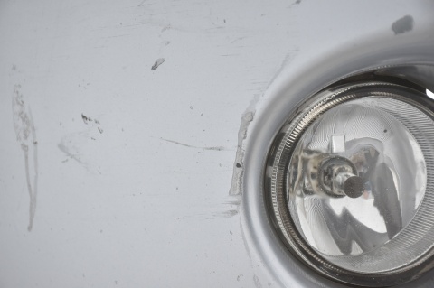 ZDERZAK PRZEDNI PRZÓD MITSUBISHI GRANDIS A19