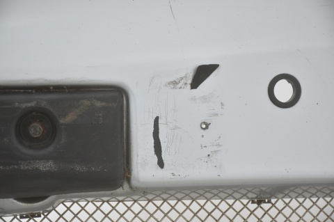 ZDERZAK PRZEDNI PRZÓD MITSUBISHI GRANDIS A19