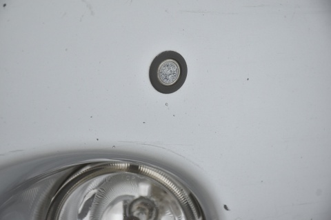 ZDERZAK PRZEDNI PRZÓD MITSUBISHI GRANDIS A19