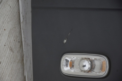 BŁOTNIK PRZEDNI PRZÓD PRAWY AUDI A4 B7 LX7Z